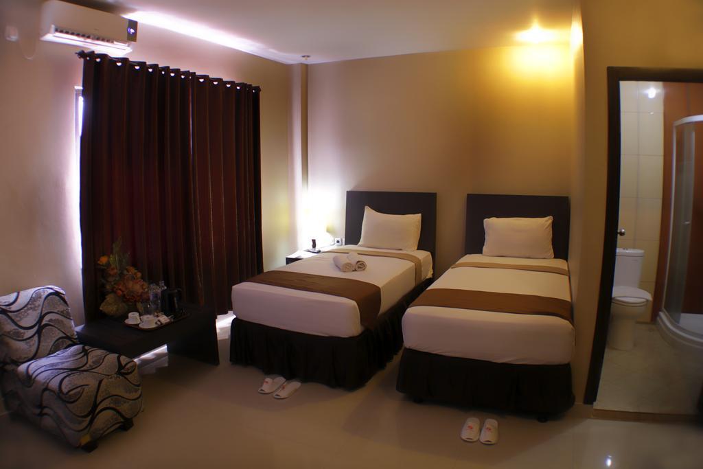 Grand Duta Hotel Palu Luaran gambar