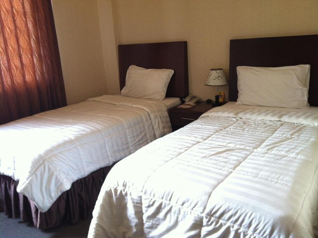 Grand Duta Hotel Palu Bilik gambar