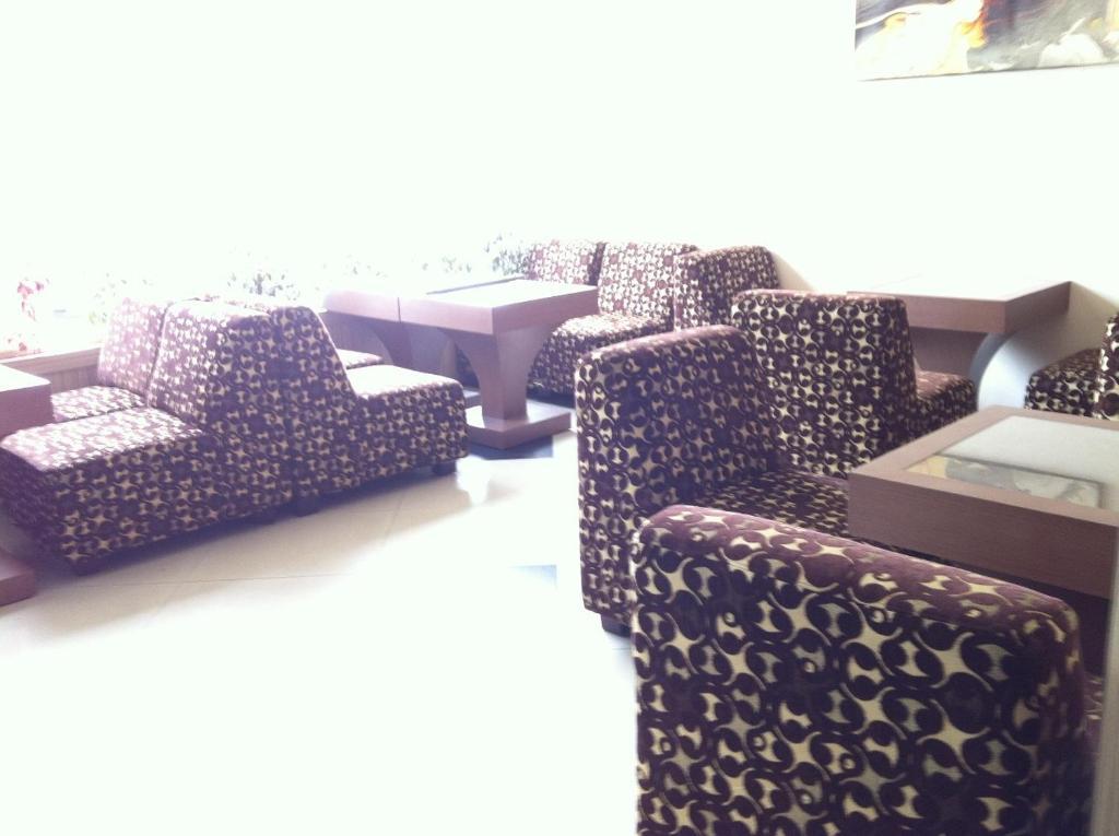 Grand Duta Hotel Palu Luaran gambar